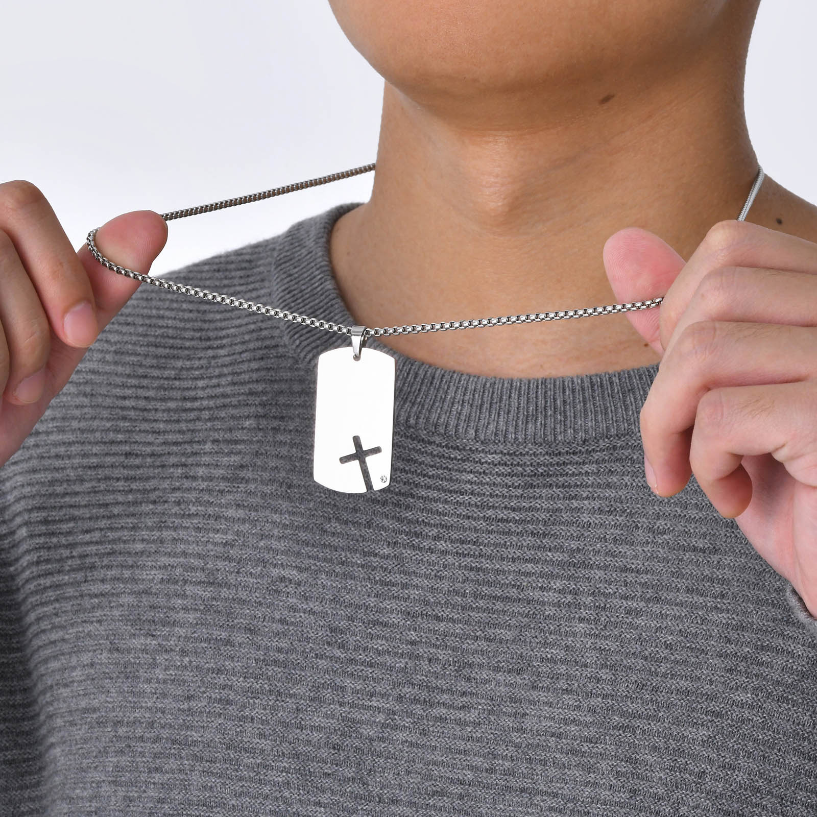 Hollow Cross DogTag Necklaces  - Mens Dog Tag Necklace ulasan dan harga